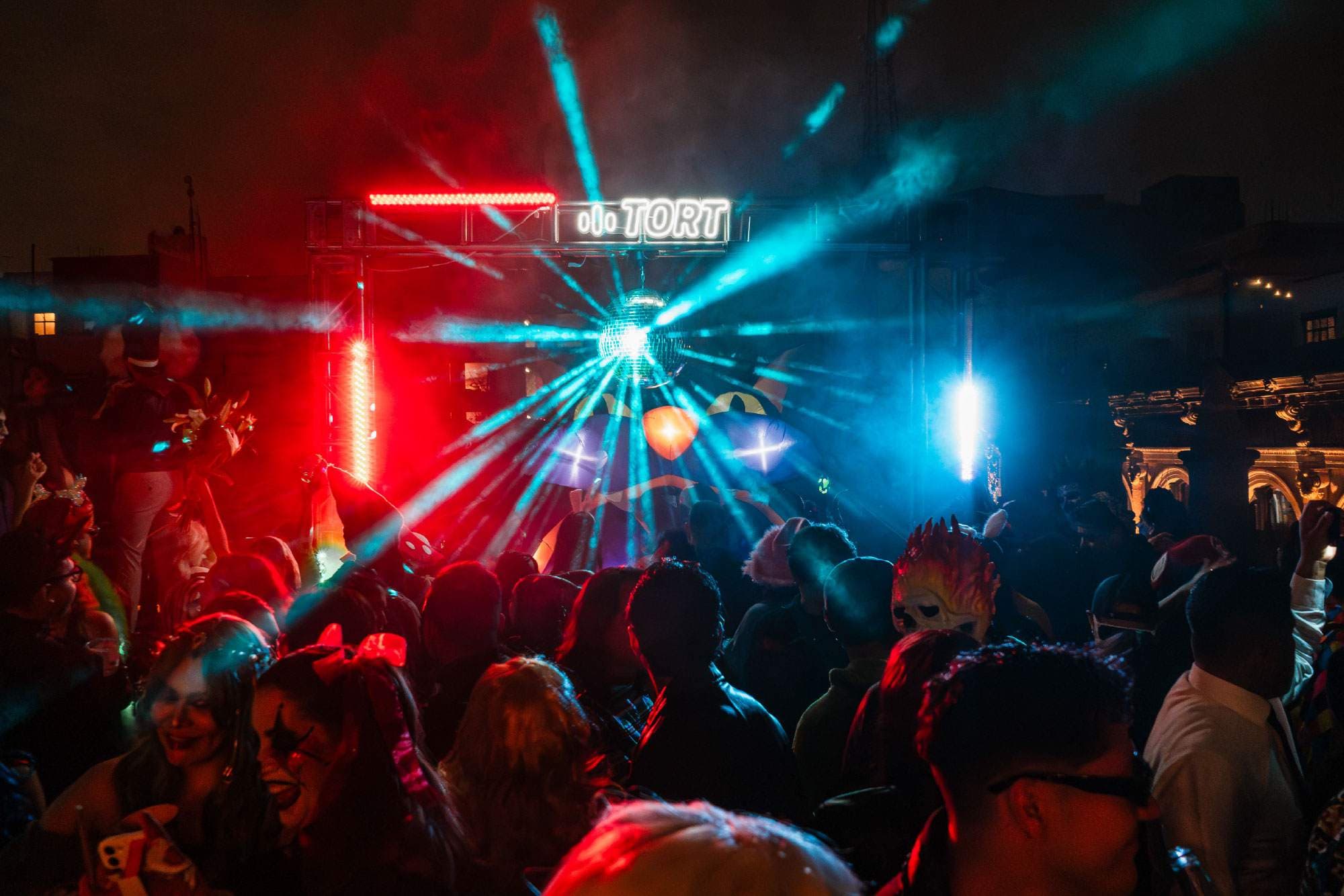 NOCHE DE HALLOWEEN @DOWNTOWN MÉXICO